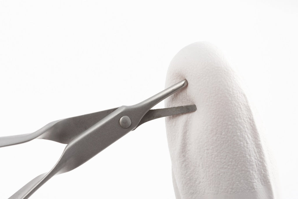 Laschal SofTouch Suture in Excellence – Scissor Endodontics